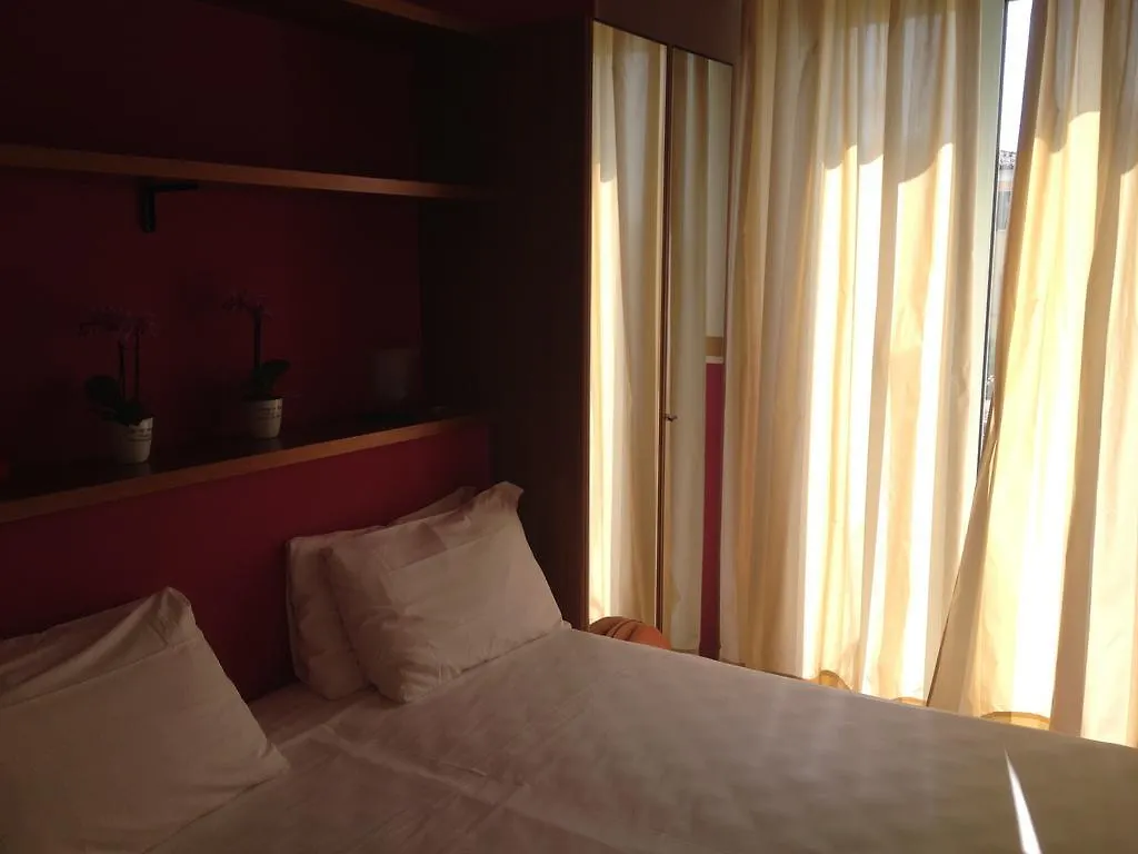 ***  Hotel Benacus Lazise Italy