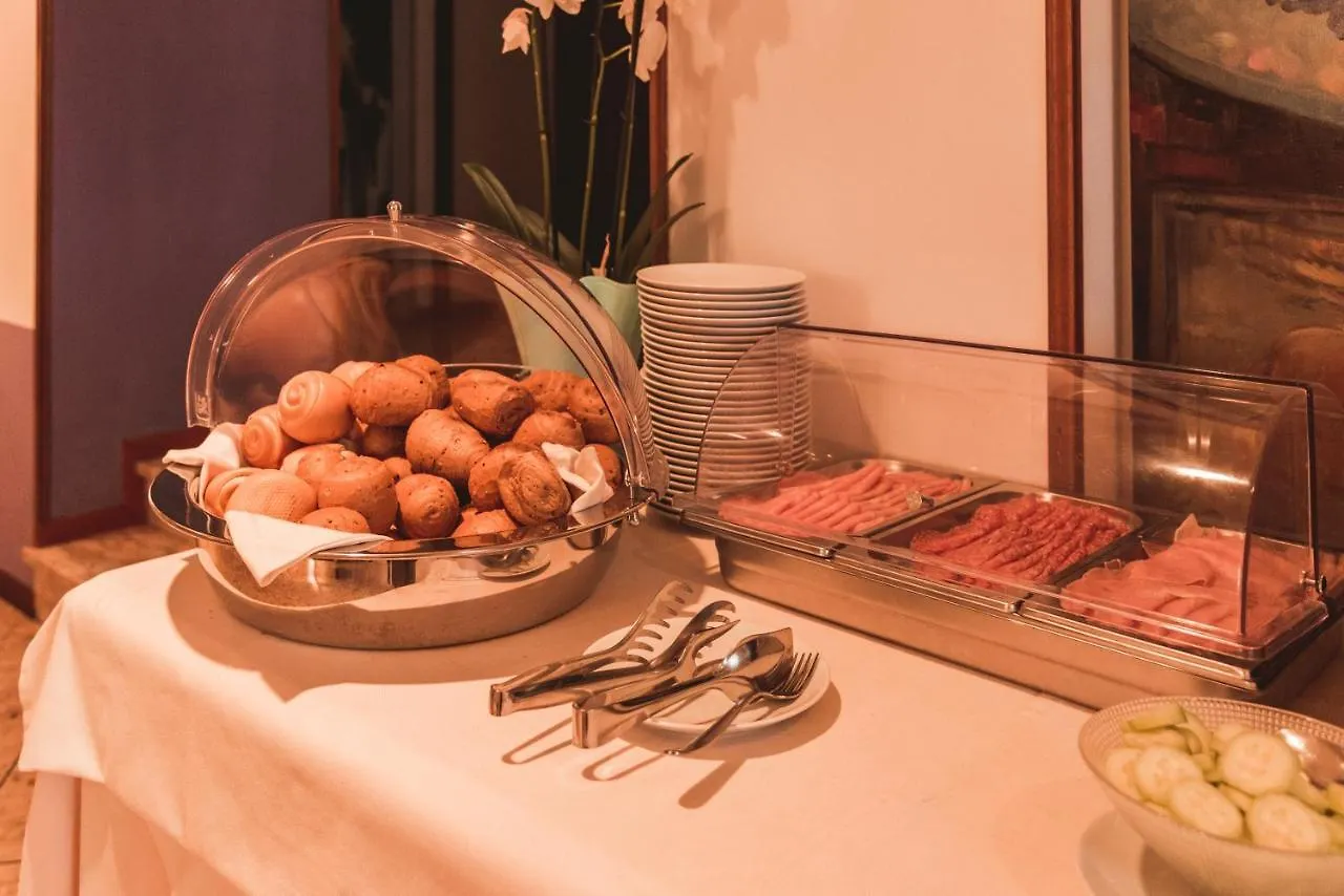 ***  Hotel Benacus Lazise Italien